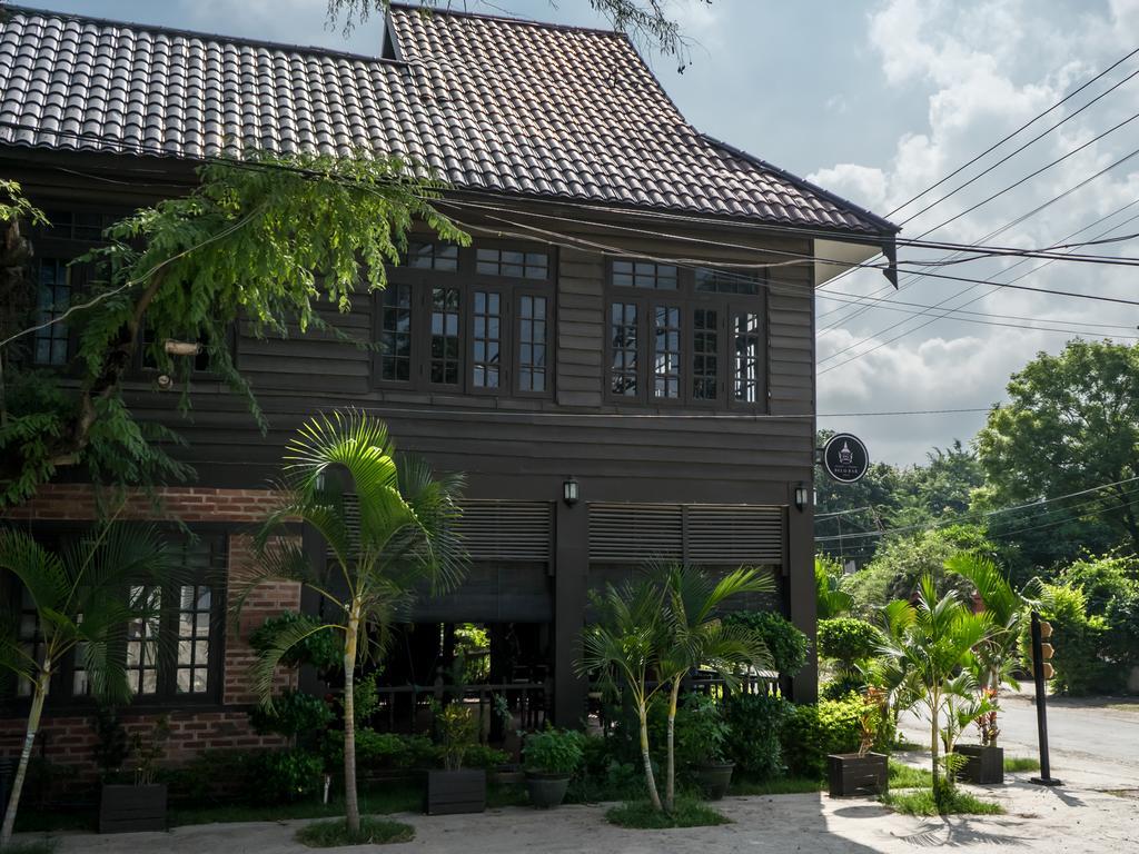 The Manor Hotel Nyaung Shwe Extérieur photo