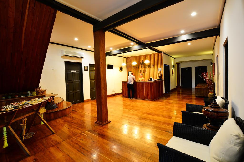 The Manor Hotel Nyaung Shwe Extérieur photo