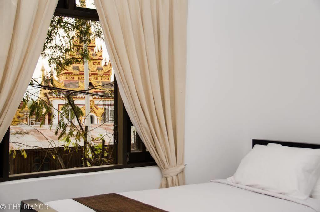 The Manor Hotel Nyaung Shwe Extérieur photo